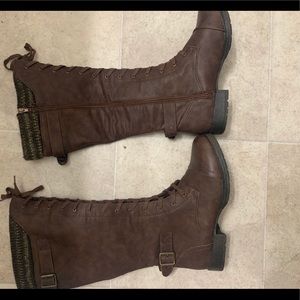 Winter vintage boots